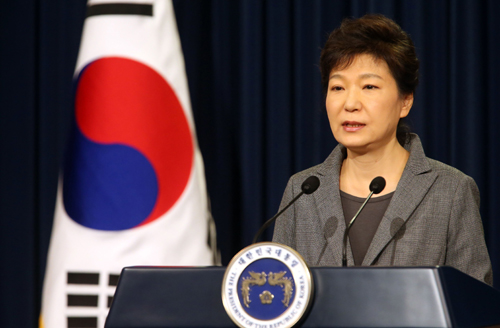 สาธารณรัฐเกาหลีผลักดันการประชุมสุดยอดสามฝ่ายกับญี่ปุ่นและจีน